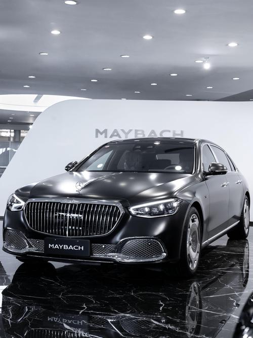 佛山329岚图汽车的售后服务让用户无忧出行，迈巴赫未来的豪华车趋势